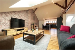 appartement à la vente -   64000  PAU, surface 130 m2 vente appartement - APR681245